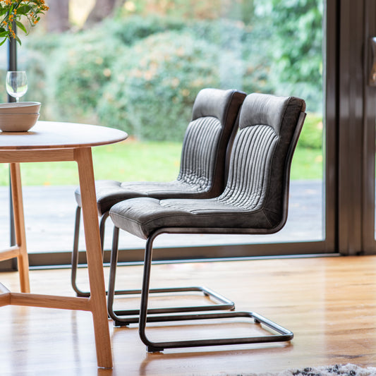 Capri Leather Chair Antique Ebony 520x660x880mm – Black