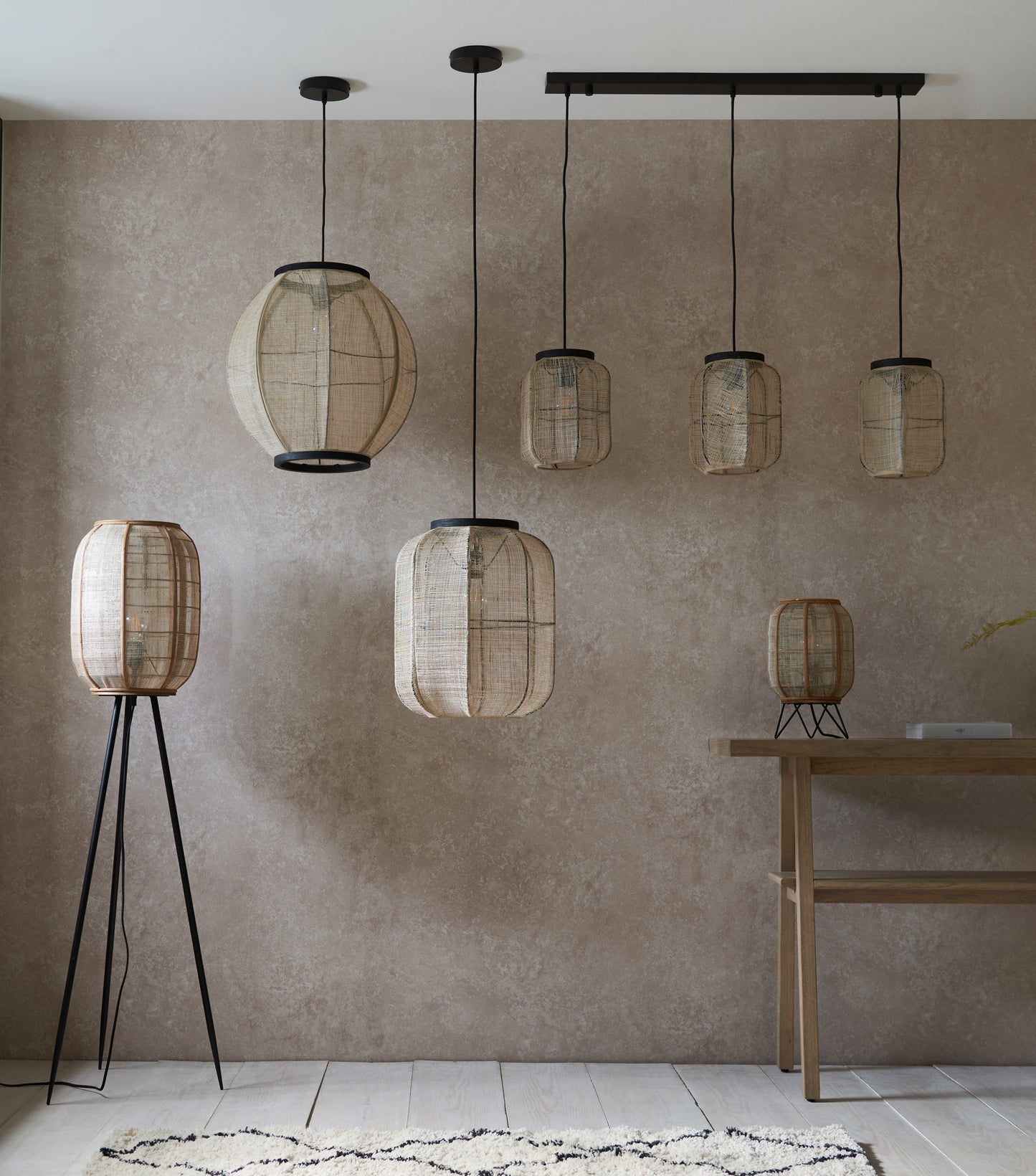 Zaire 1 Pendant Light – Black