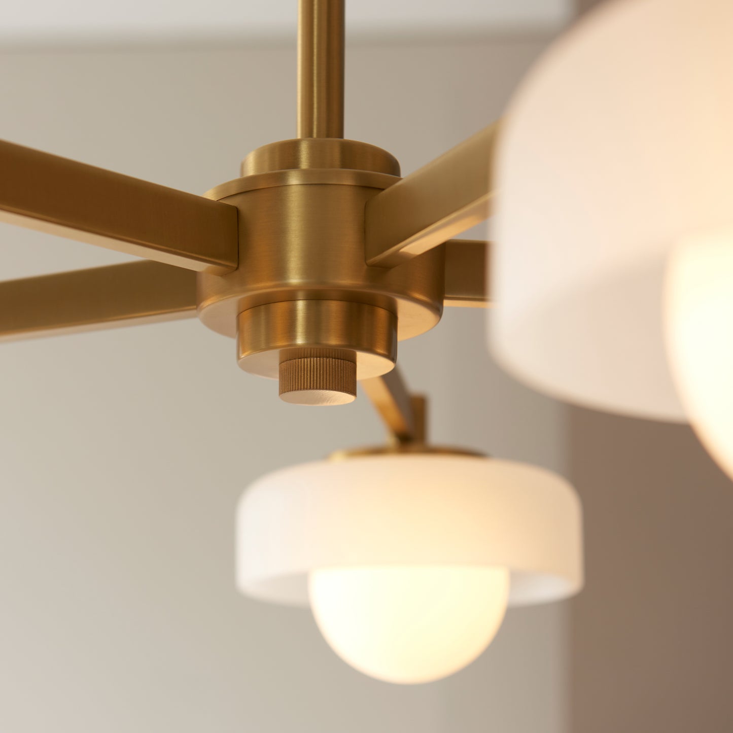 Boss 5 Pendant Light Brushed Aged Brass – Brass
