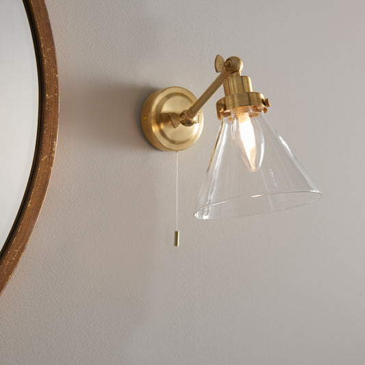 Faraday Bathroom 1 Wall Light Satin Brass – Brass