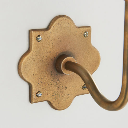Anvil Swan Wall Light Antique Brass – Brass