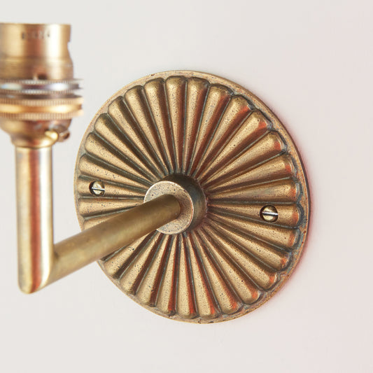 Dahlia Angle Wall Light Antique Brass – Brass