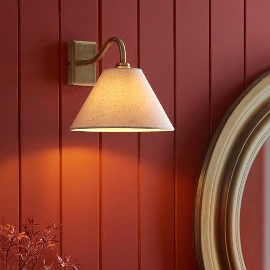 Knole Wall Light Antique Brass – Brass