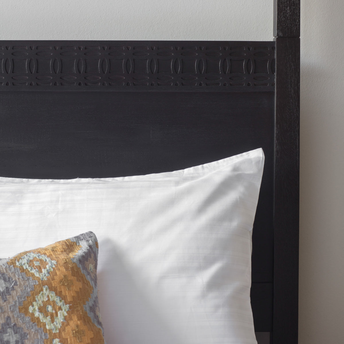 Boho Boutique 4 Poster Bed 5′ King – Black MDF – 140mm under-bed clearance (view 3)