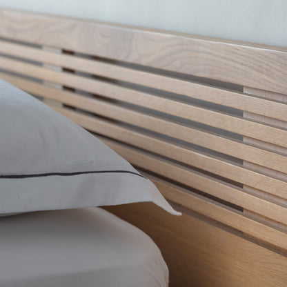 Okayama Bed 5′ King – Natural Oak – 130mm under-bed clearance (view 4)