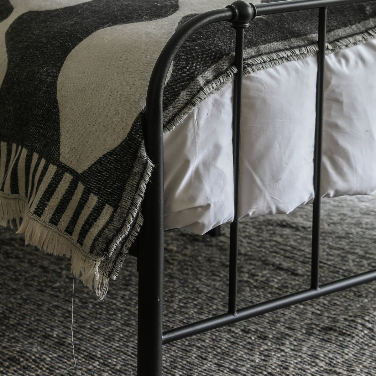Loughton Bedstead Black – Black Mild Steel – 275mm under-bed clearance (view 4)