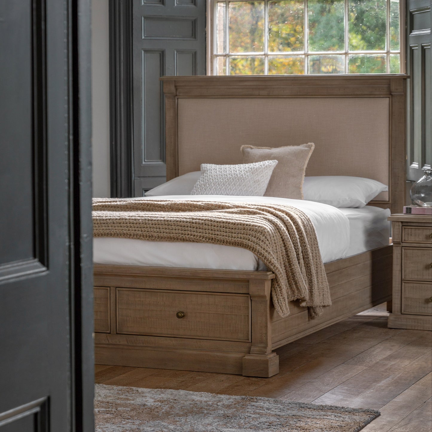 Vancouver 5' Bed
