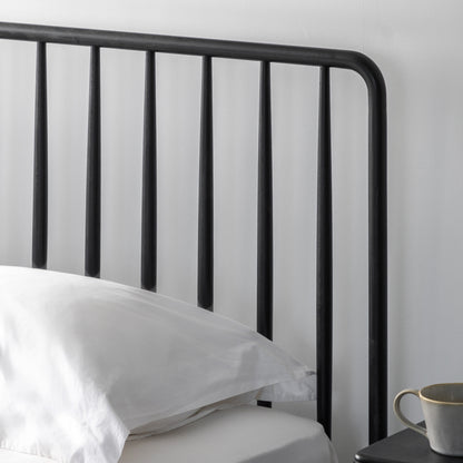 Wycombe Spindle Bed Black 5′ King – Black Oak – 180mm under-bed clearance (view 3)