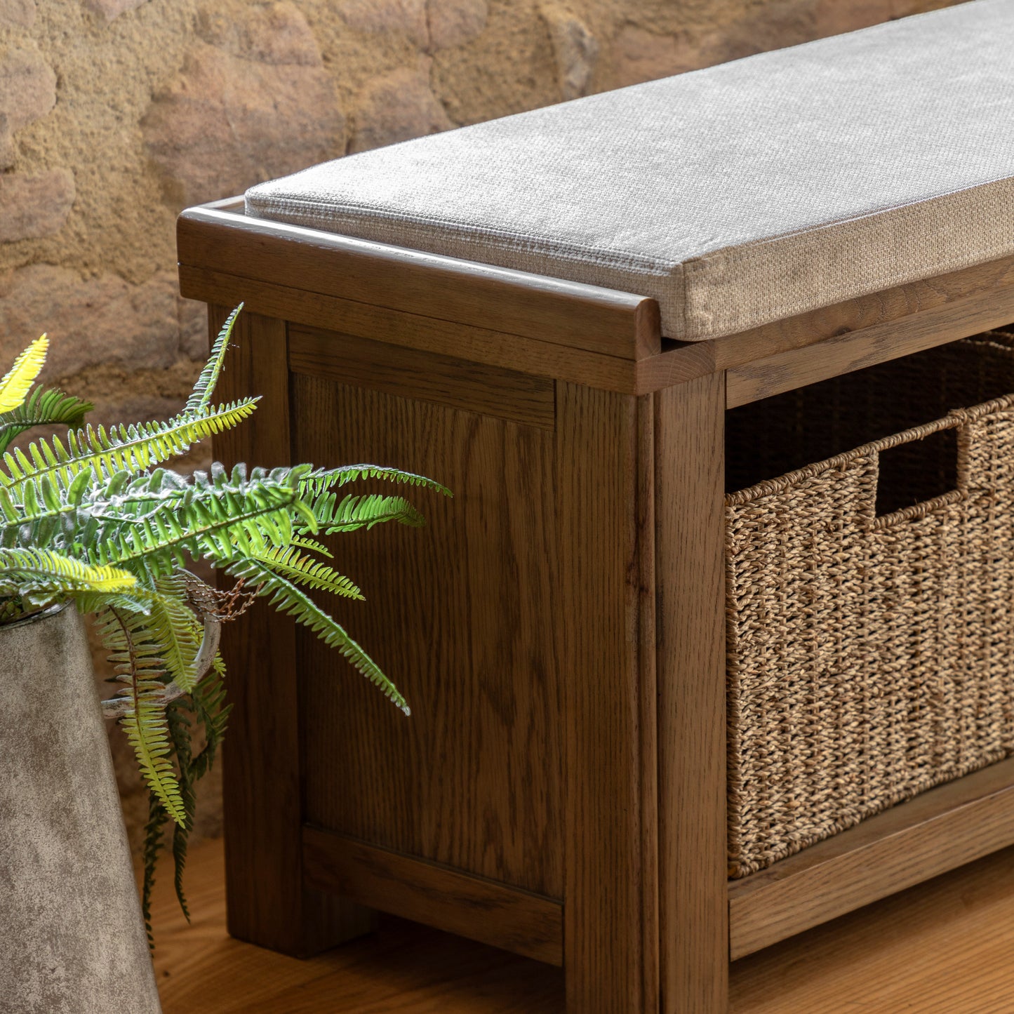 Hardwick Hall Bench 1480x380x500mm – Light Wood