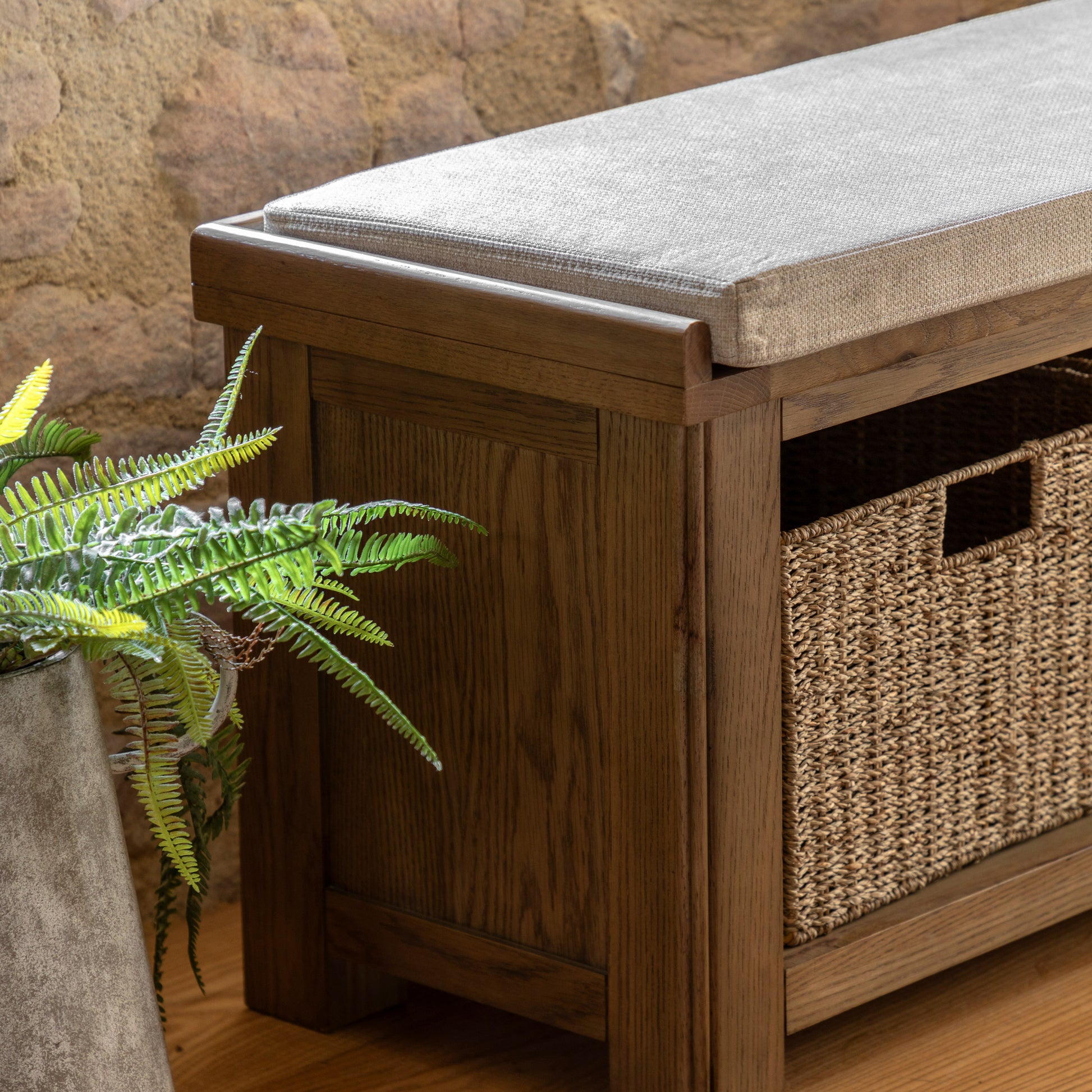 Hardwick Hall Bench 1480x380x500mm – Light Wood