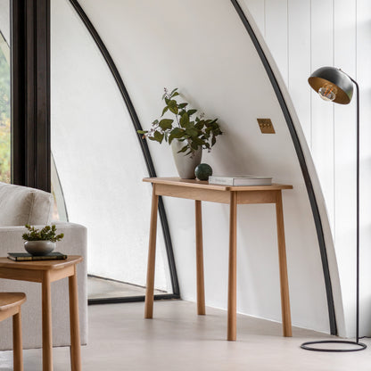 Wycombe Console Table – Light Wood