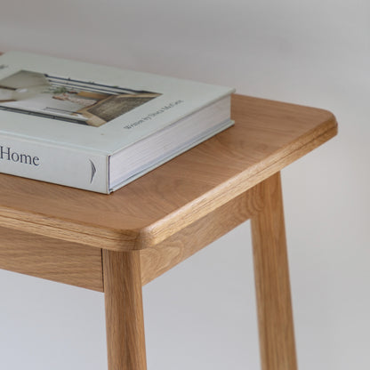 Wycombe Console Table – Light Wood