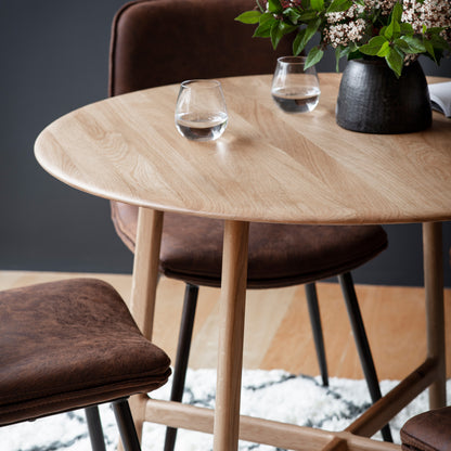 Madrid Round Dining Table – Light Wood