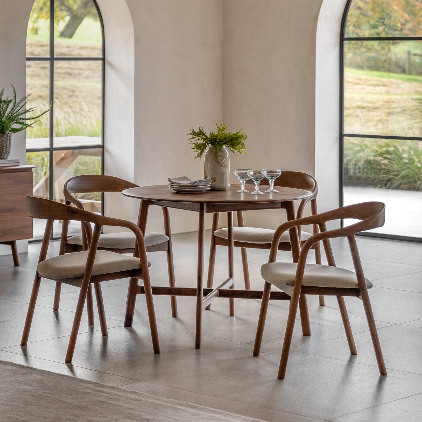 Madrid Round Dining Table Walnut – Dark Wood