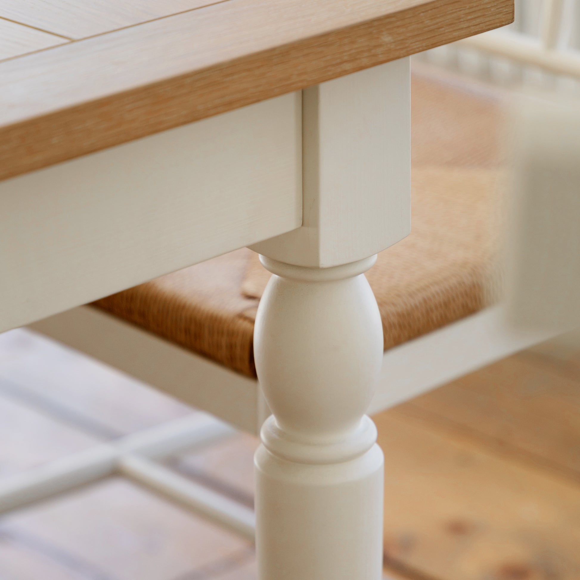 Eton Ext Dining Table White – White