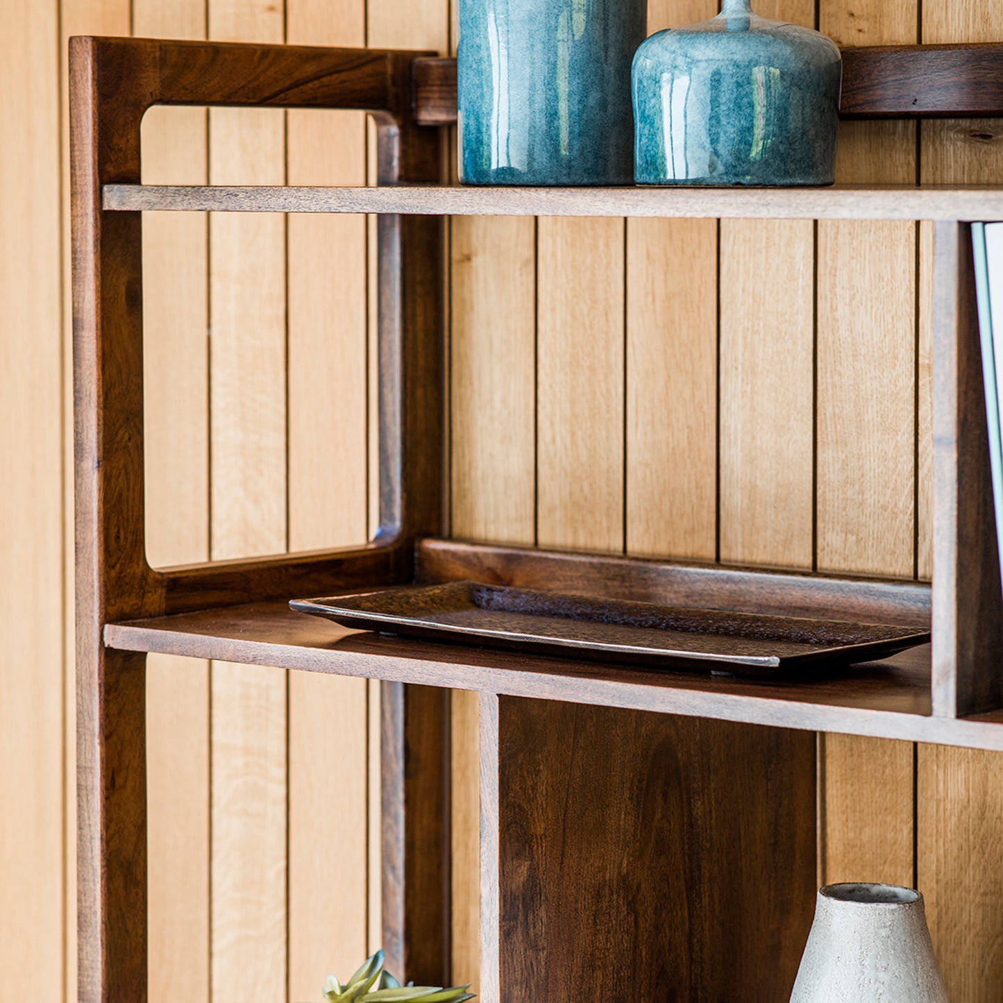 Barcelona Display Unit – Dark Wood