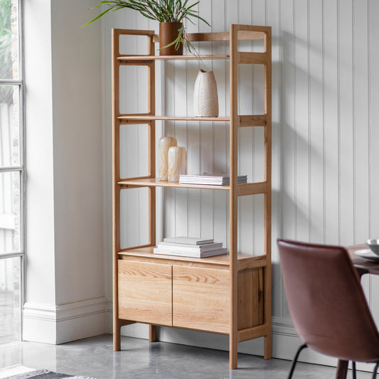 Madrid Open Display – Light Wood