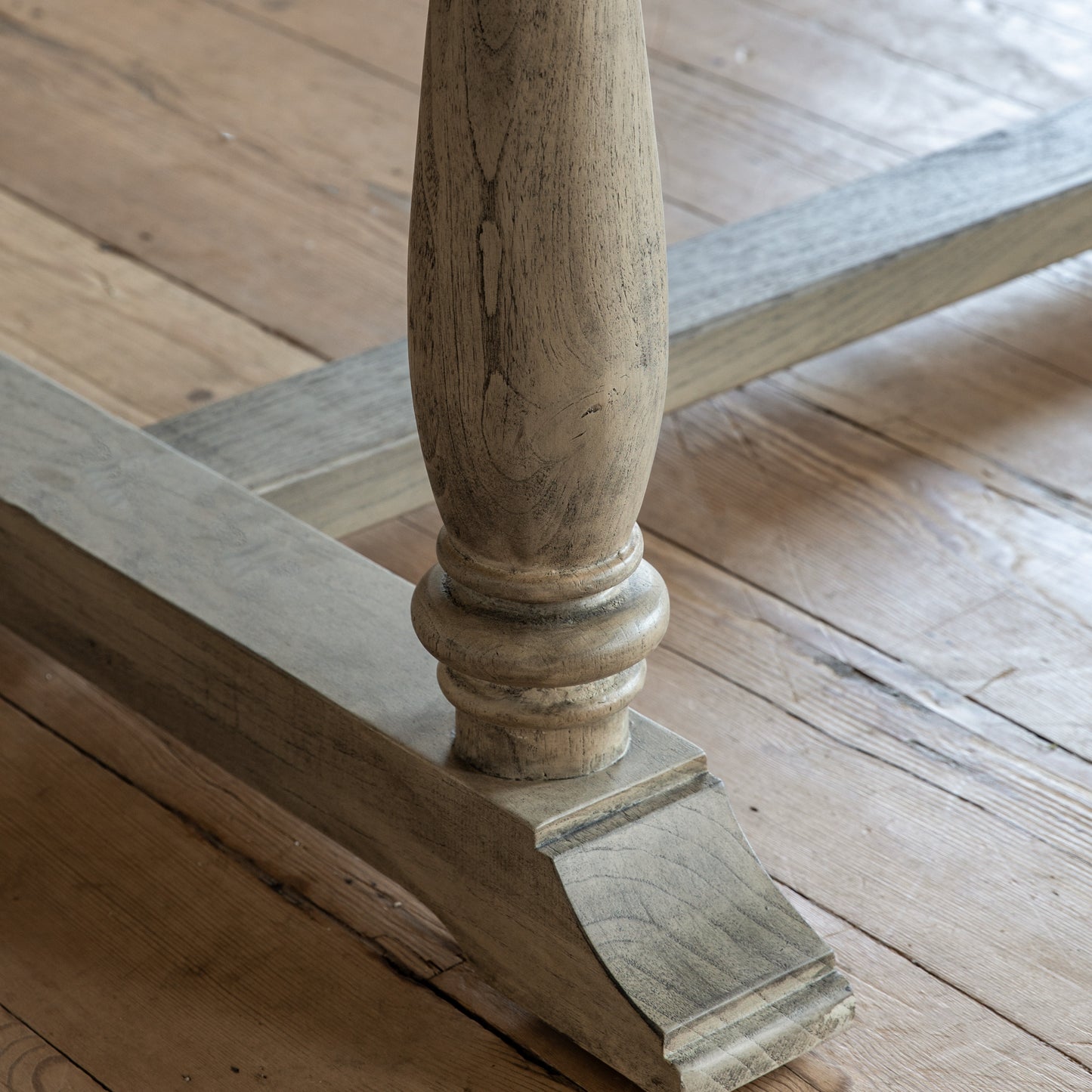 Rustique Extending Dining Table 2500x1000x750mm – Natural