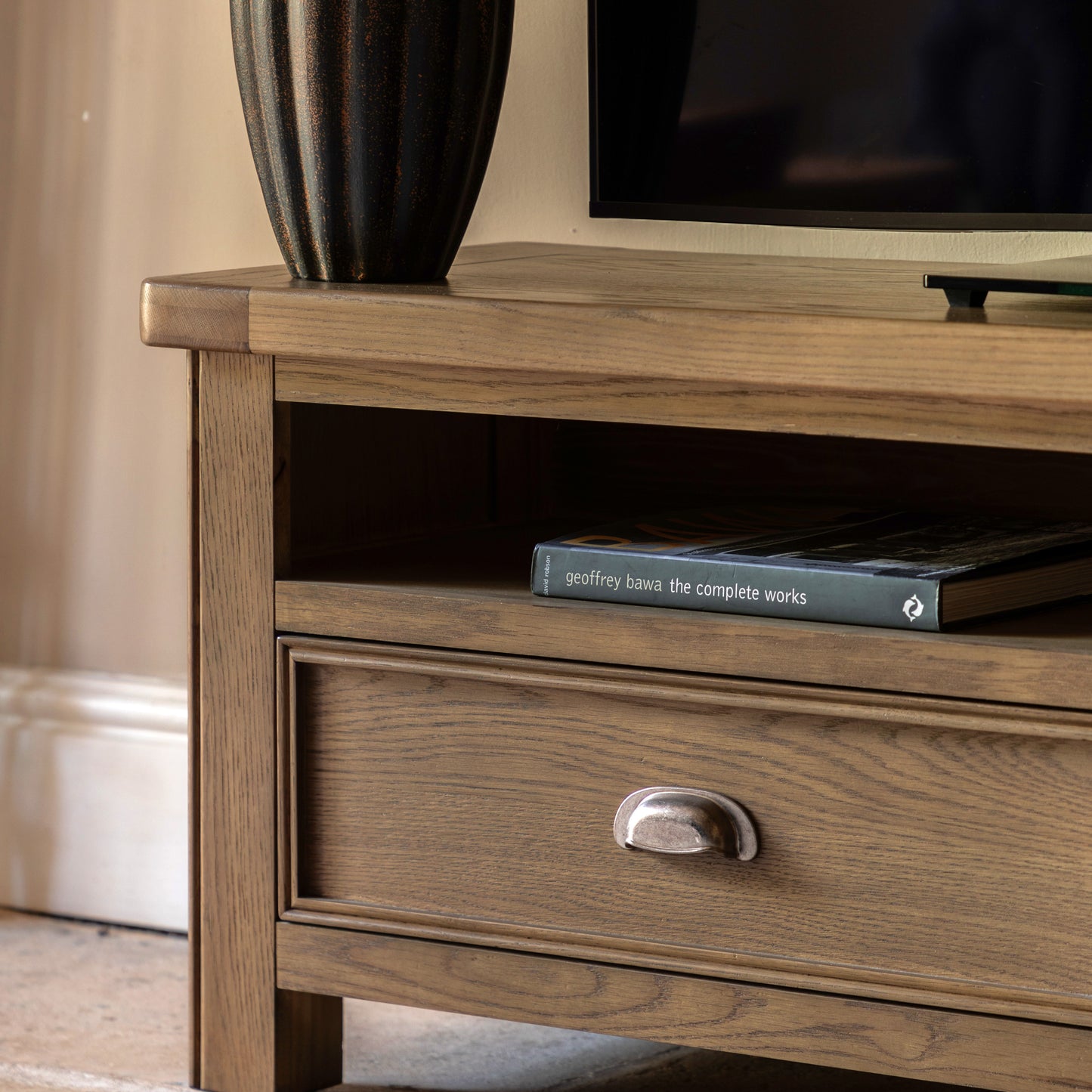 Hardwick Media Unit 1400x400x500mm – Light Wood