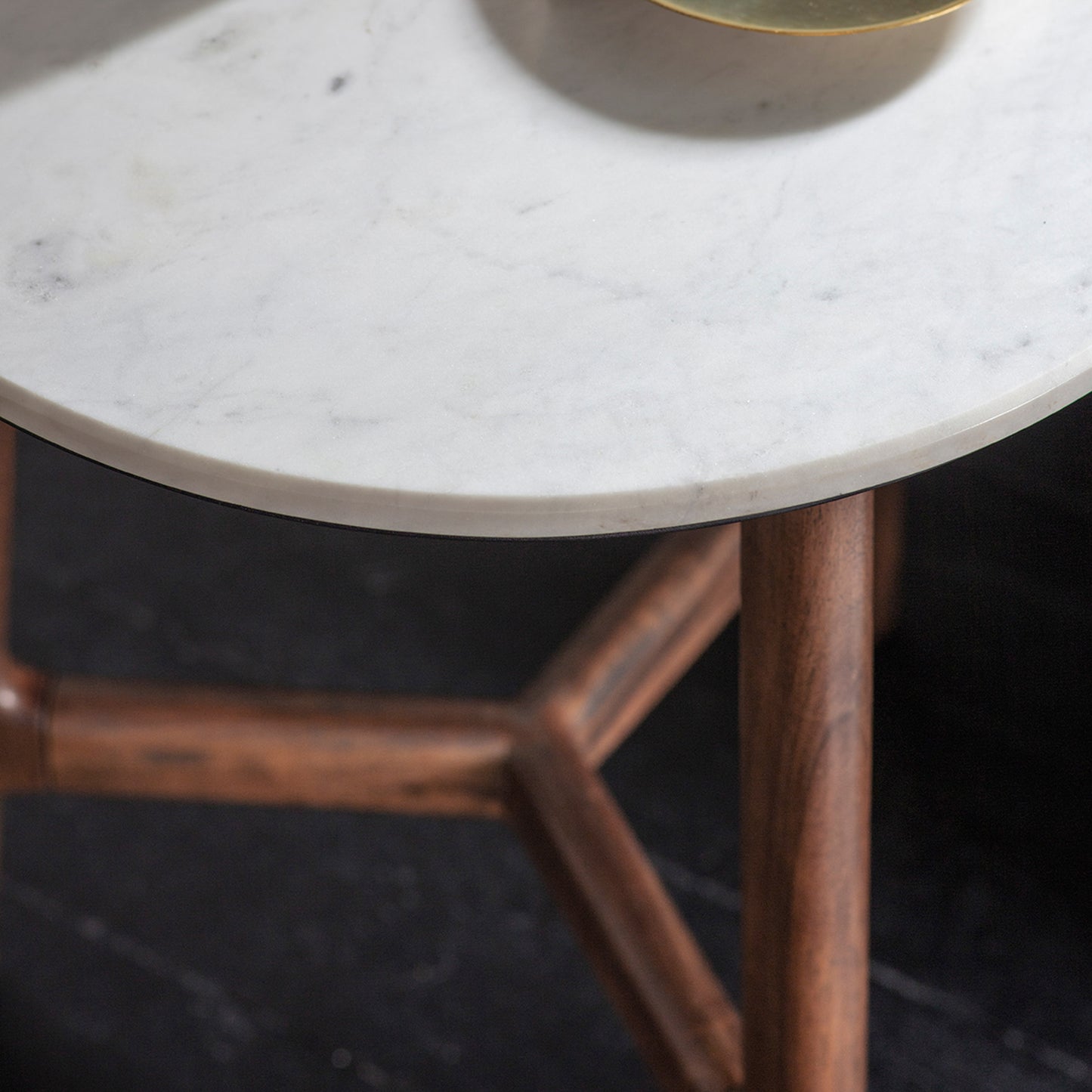 Barcelona Side Table – Dark Wood