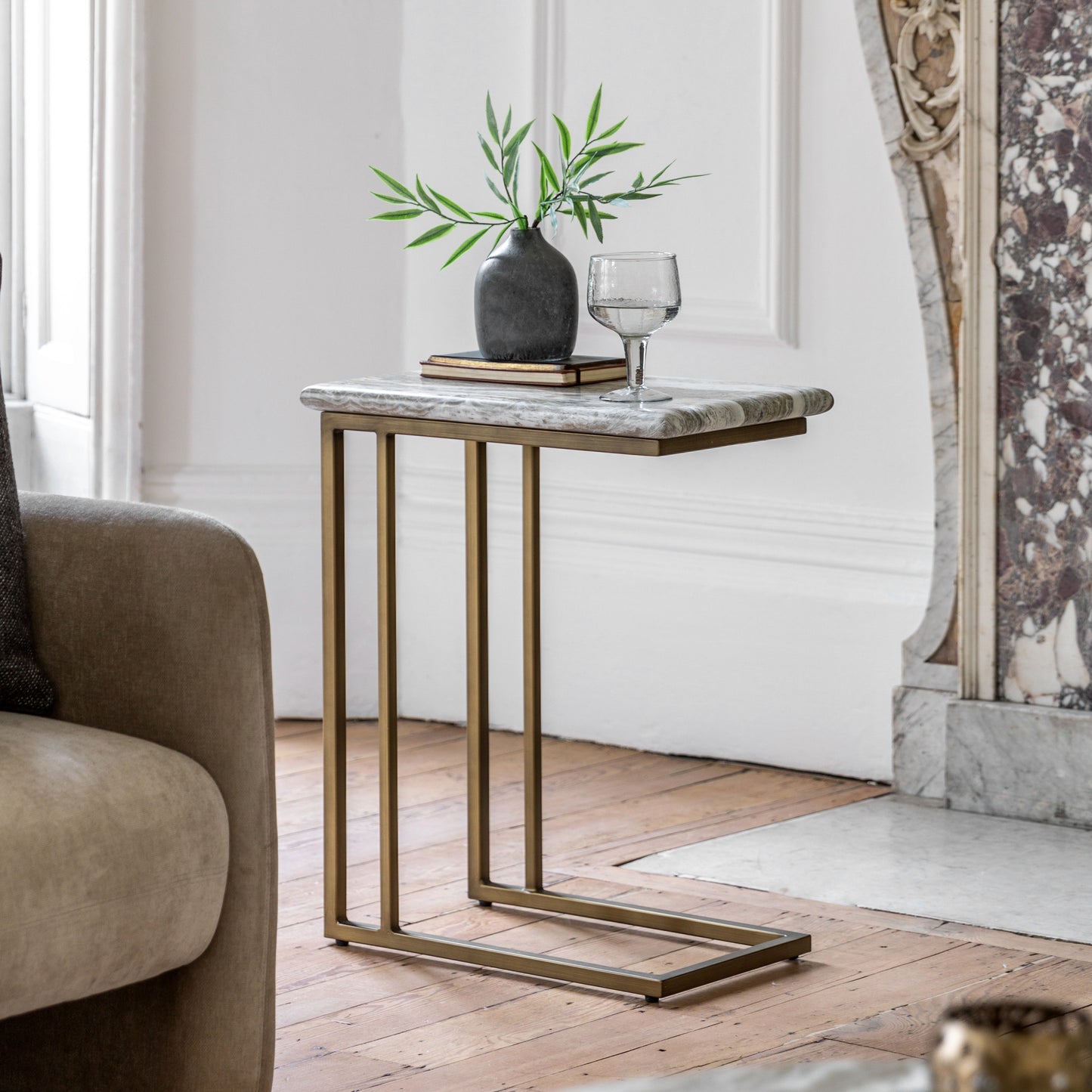 Lusso Supper Table
