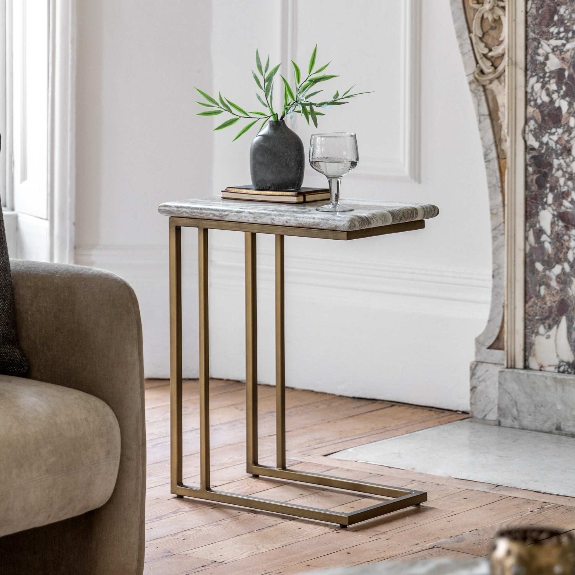 Lusso Supper Table