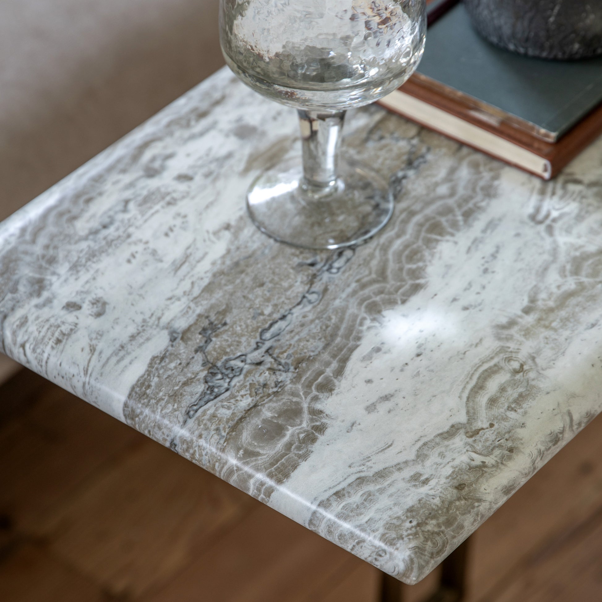 Lusso Supper Table