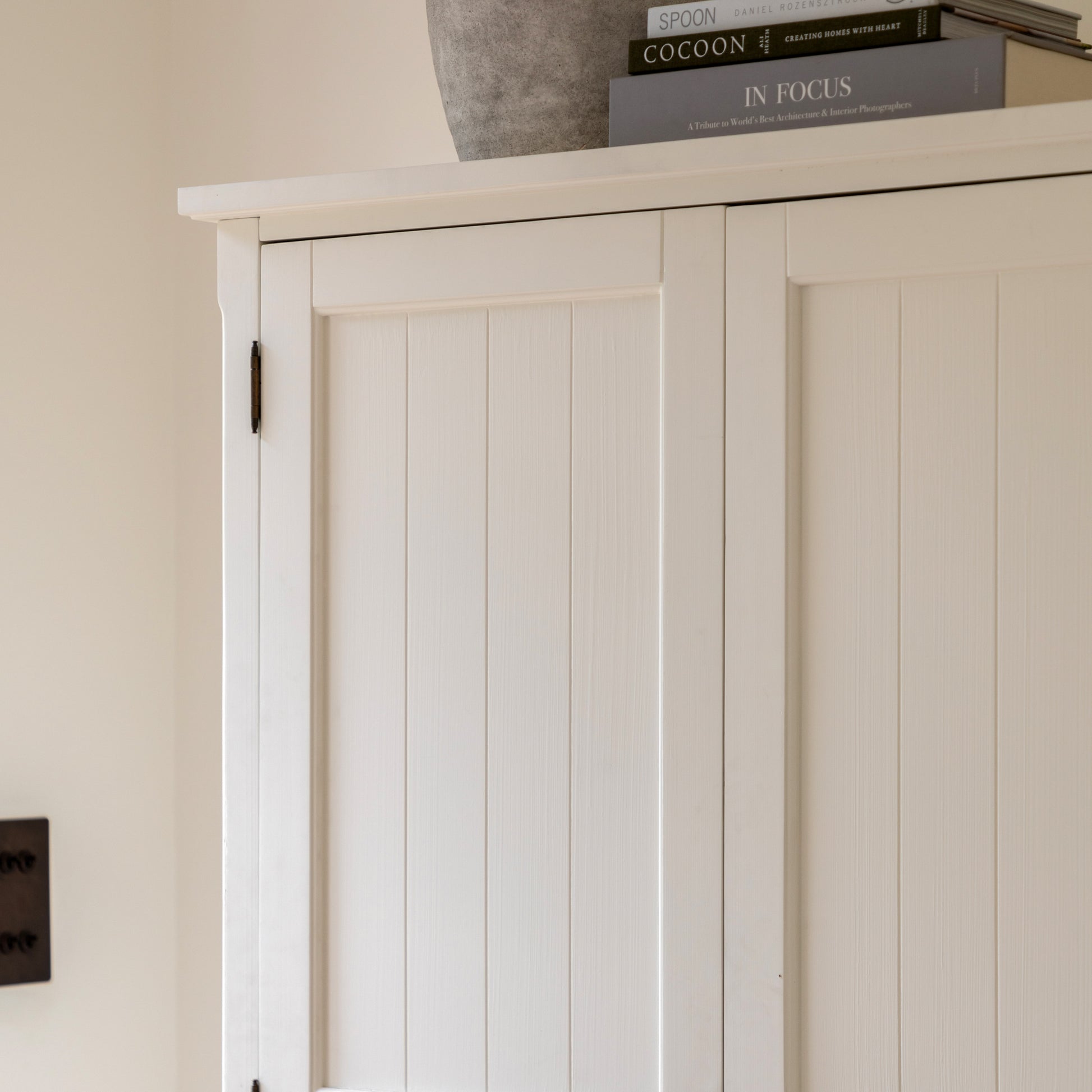 Eton Wardrobe White – White