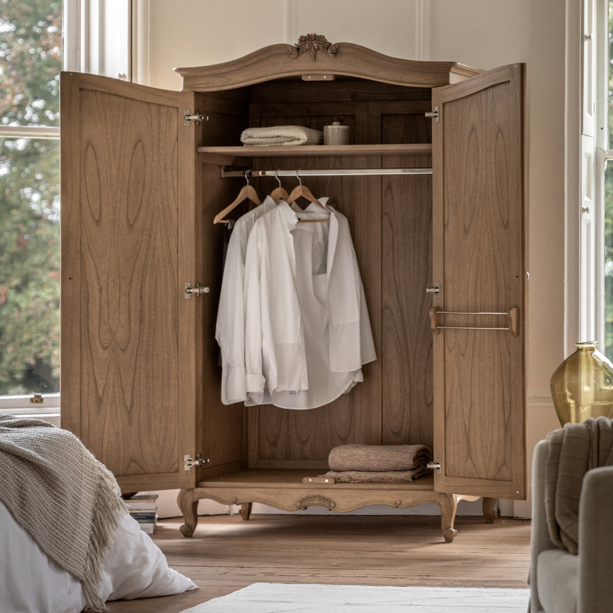 Chic 2 Door Wardrobe Weathered – Light Wood Mindi Ash – 2 Doors (view 5)
