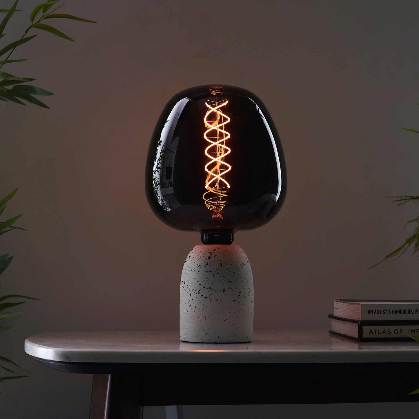 Helix 4W LED E27 Warm White – White