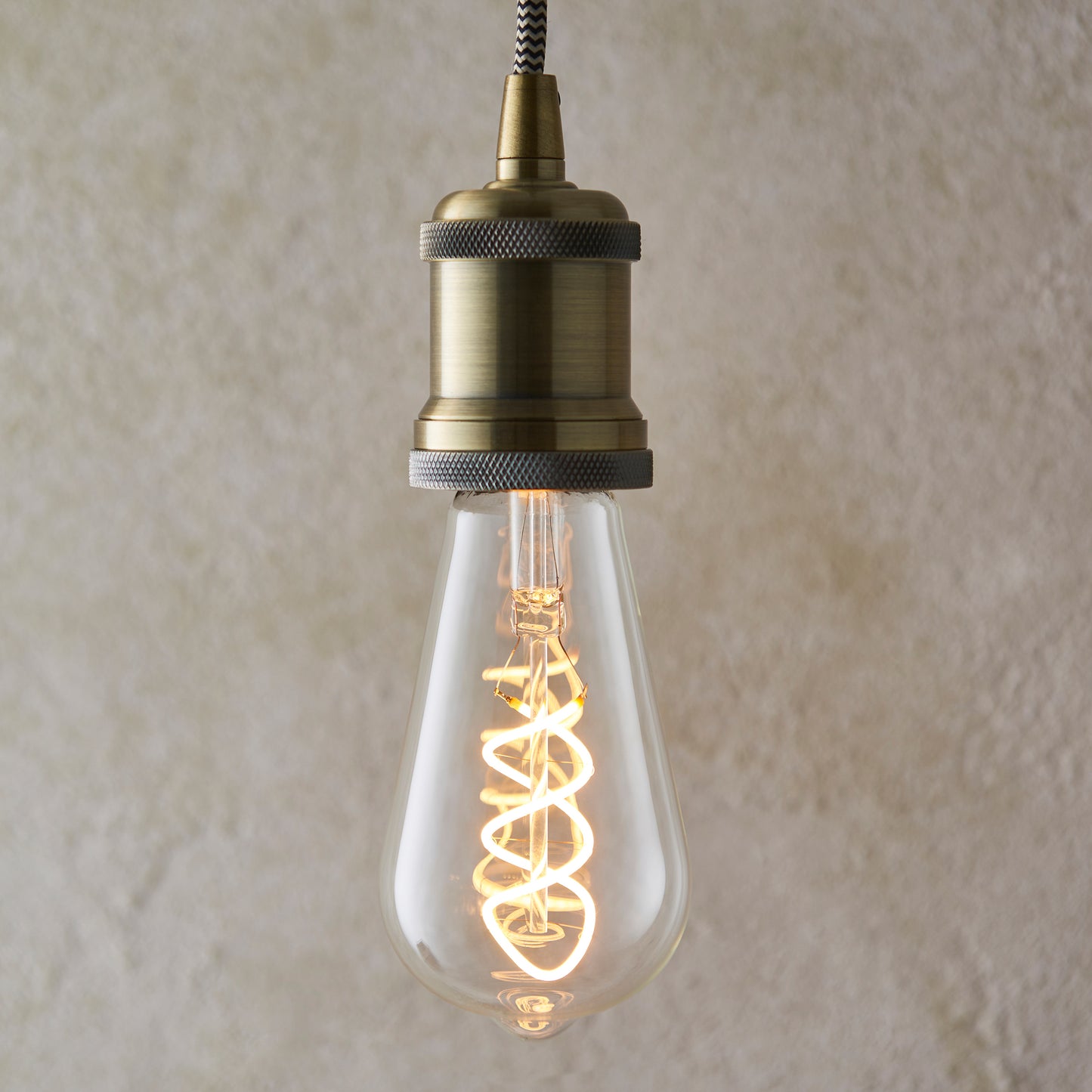 Twist E27 LED Pear 4W LED Warm White – Clear