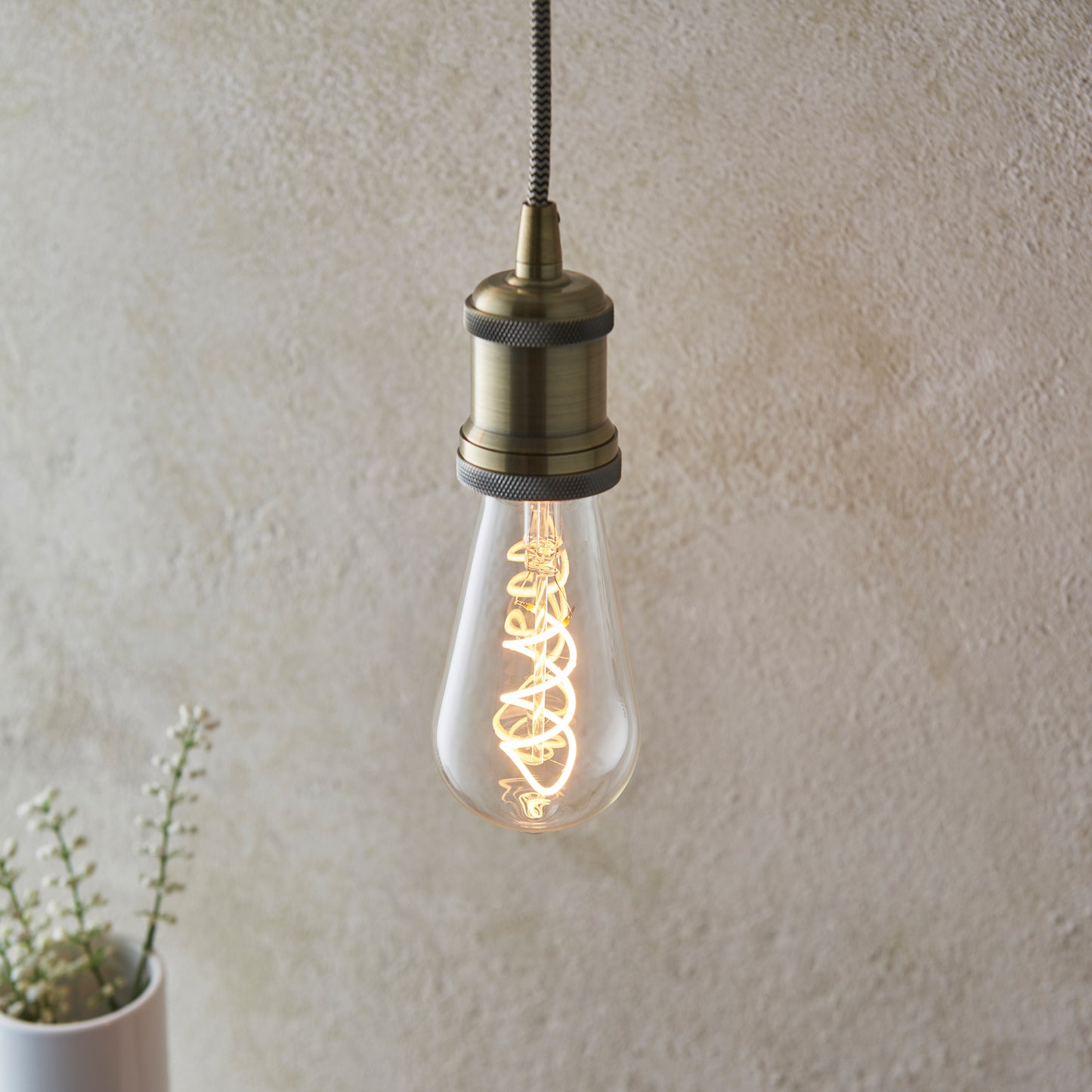 Twist E27 LED Pear 4W LED Warm White – Clear