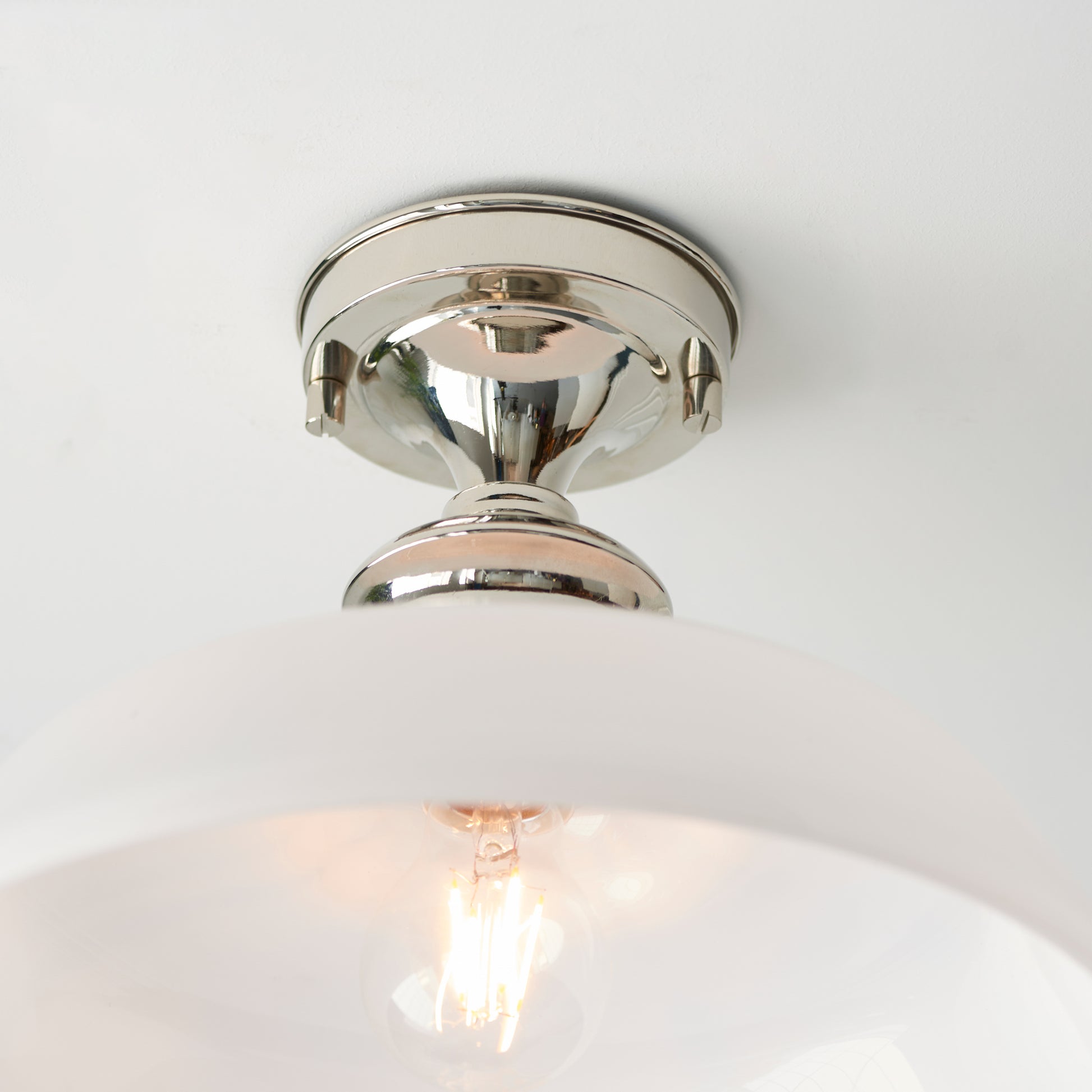 Barford 1 Ceiling Light Nickel/Opal – Silver