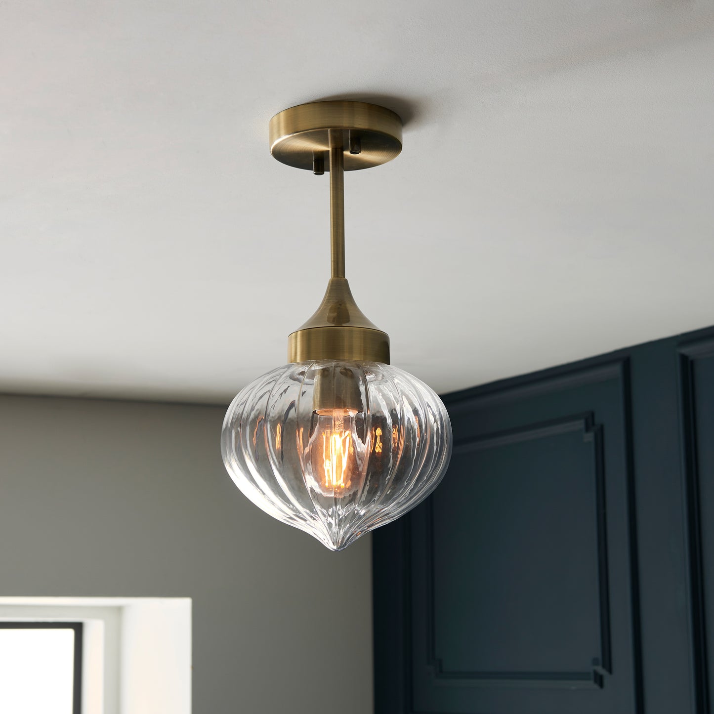 Addington 1 Ceiling Light Brass – Brass