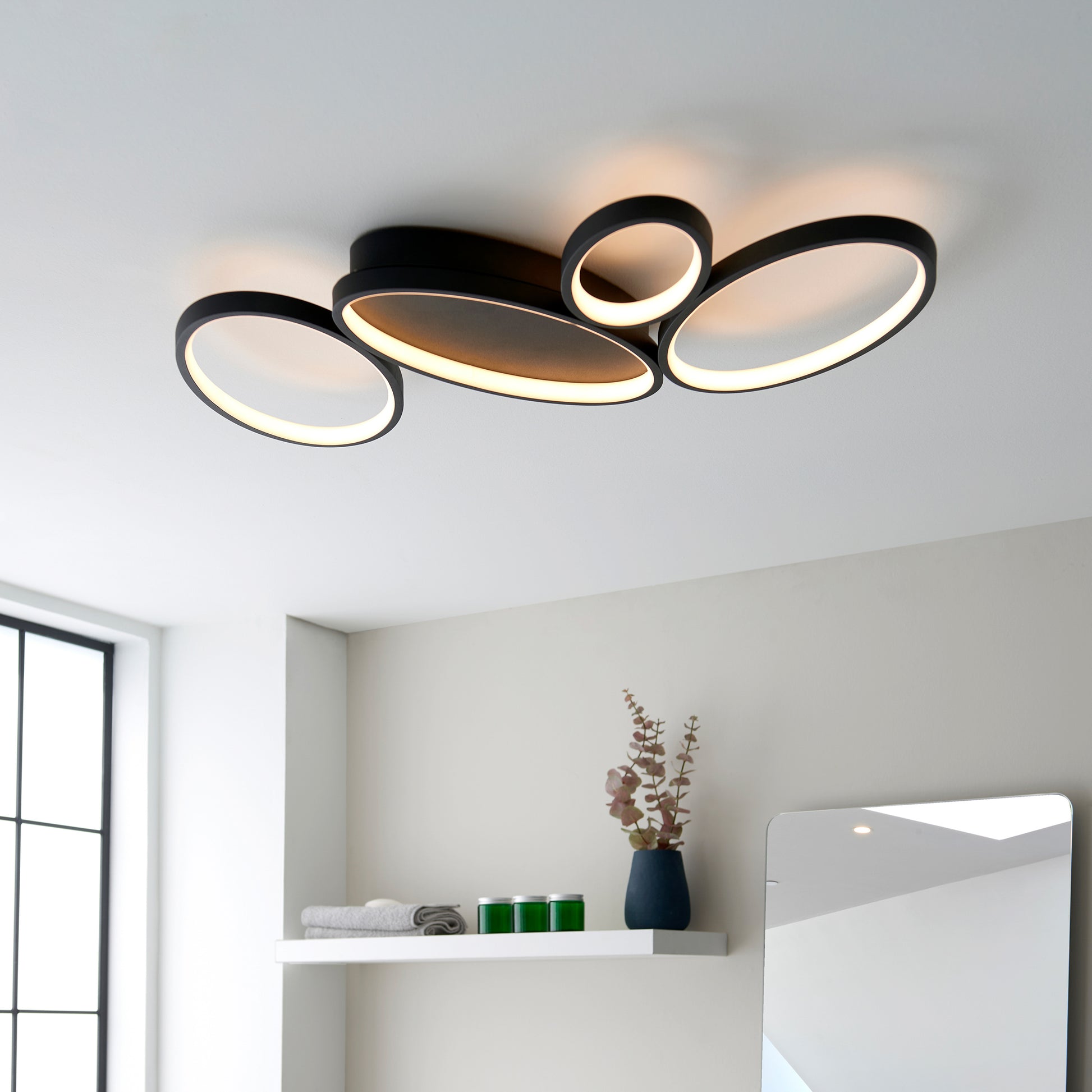 Ovals 4 Ceiling Light – Black