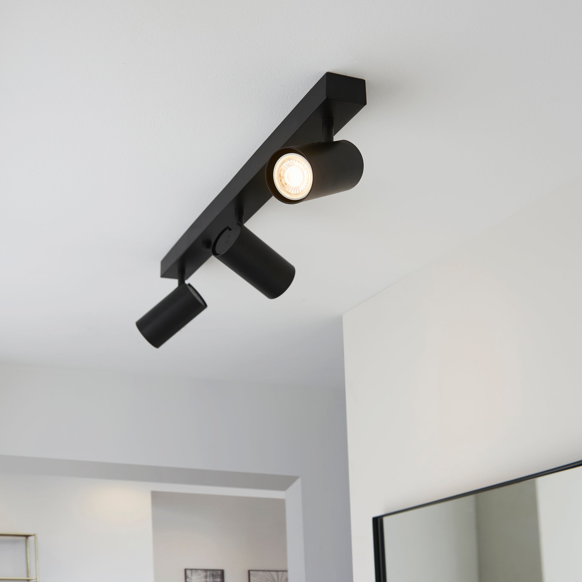 Rez 3 Ceiling Light Black – Black