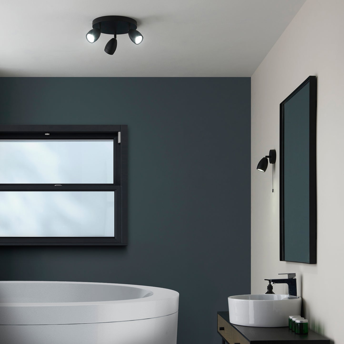 Porto Bathroom 3 Ceiling Light Black – Brass