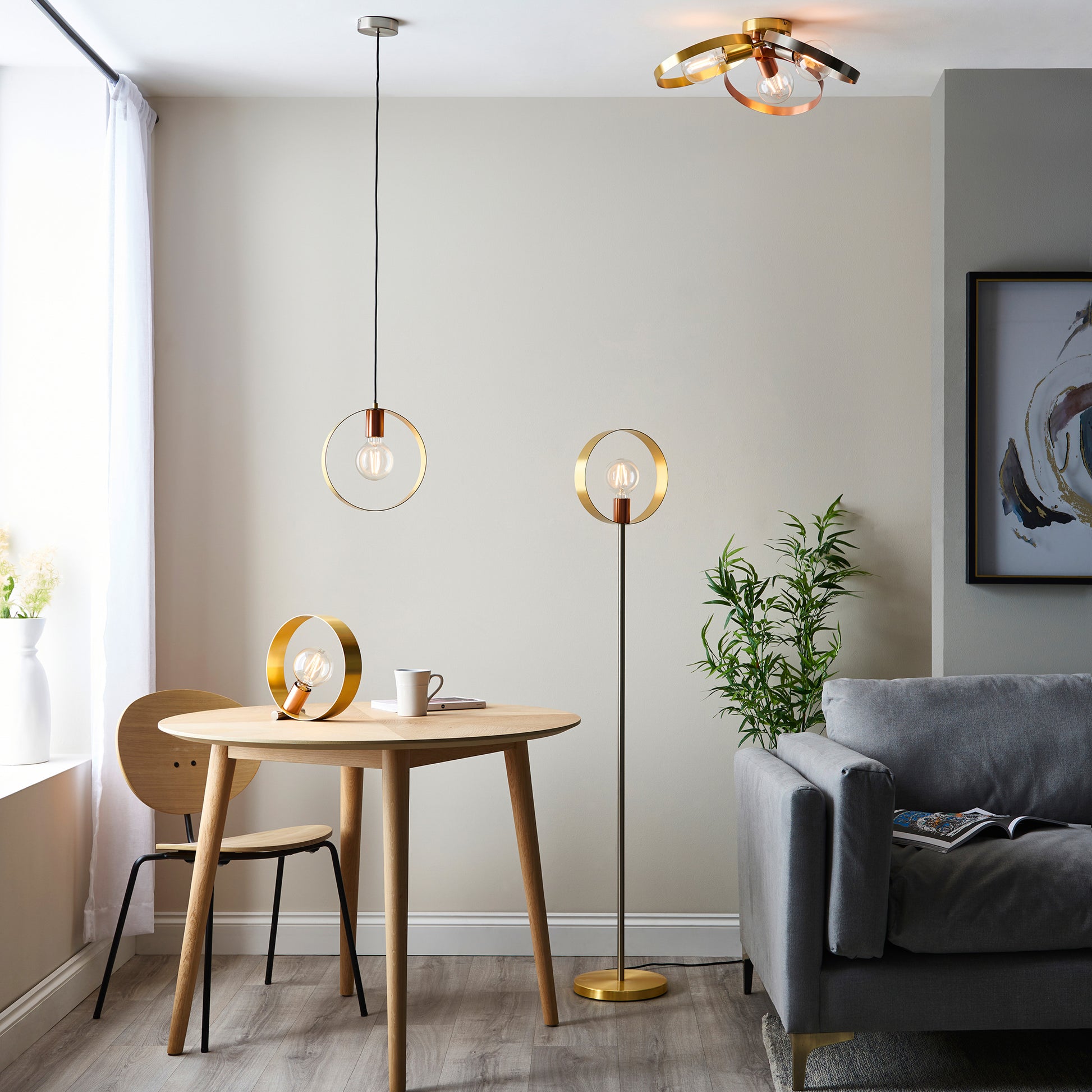Hoop Floor Light Brushed Gold – Brass