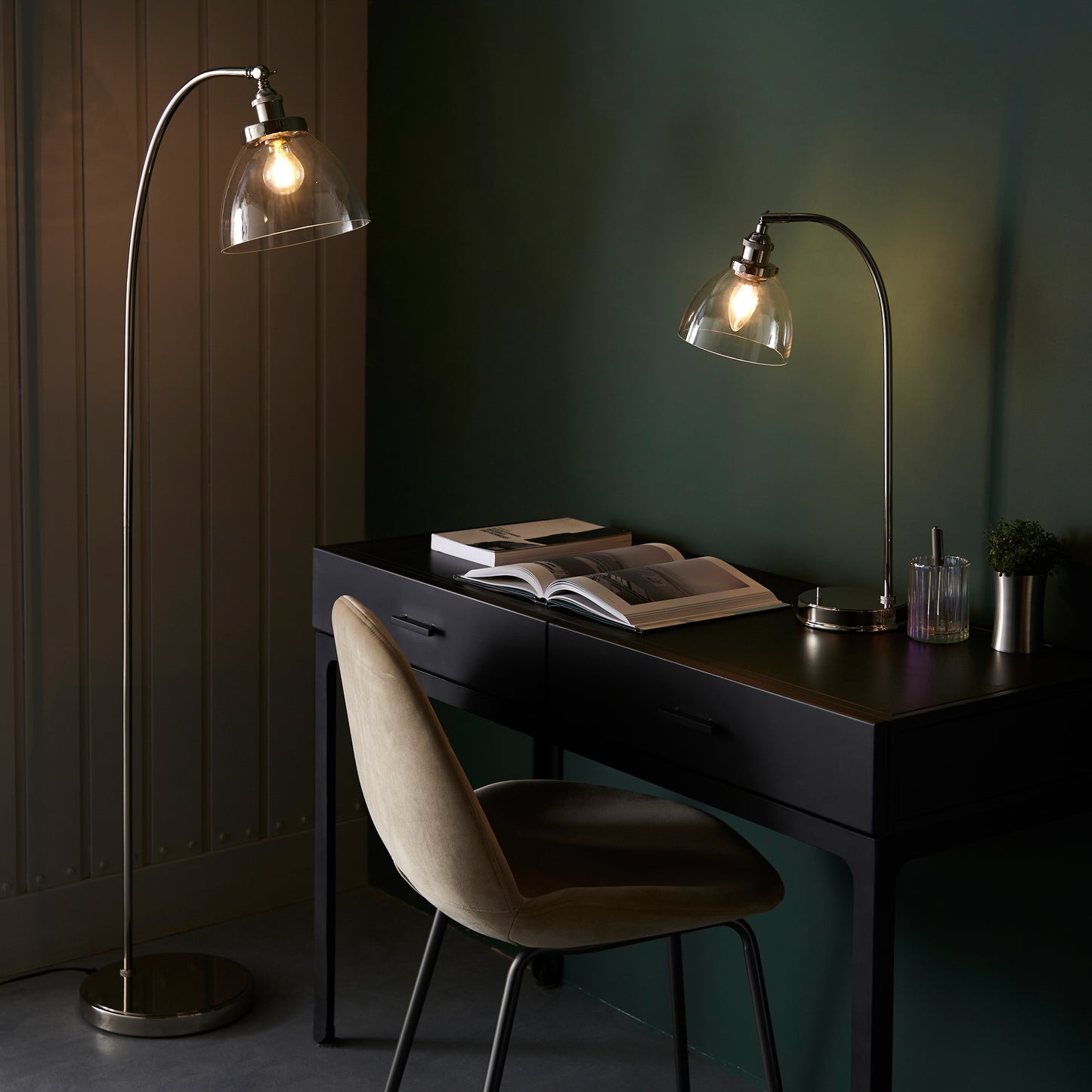 Hansen Floor Lamp Bright Nickel – Nickel