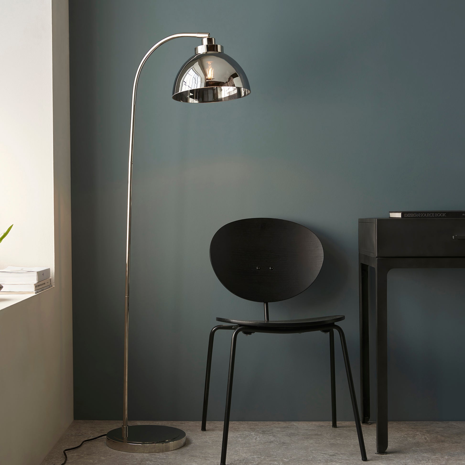 Caspa Floor Lamp Nickel – Nickel