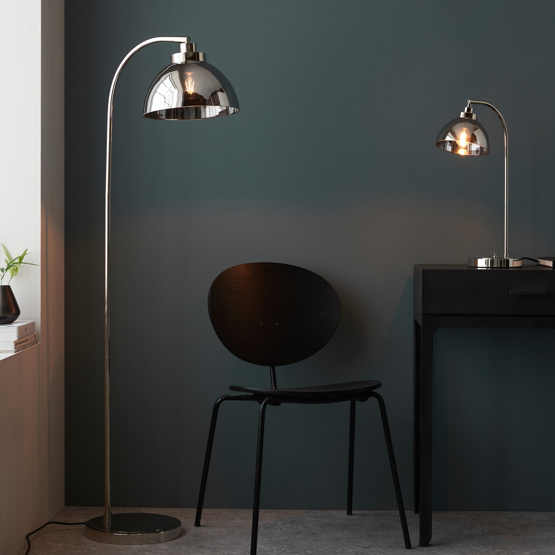 Caspa Floor Lamp Nickel – Nickel