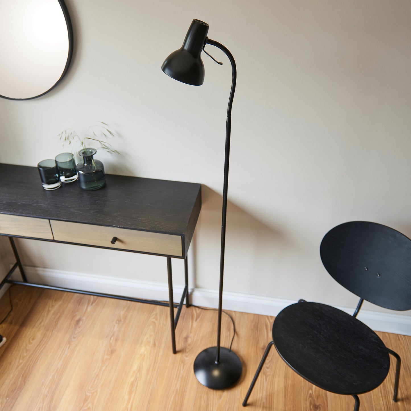 Amalfi Floor Lamp Black – Black