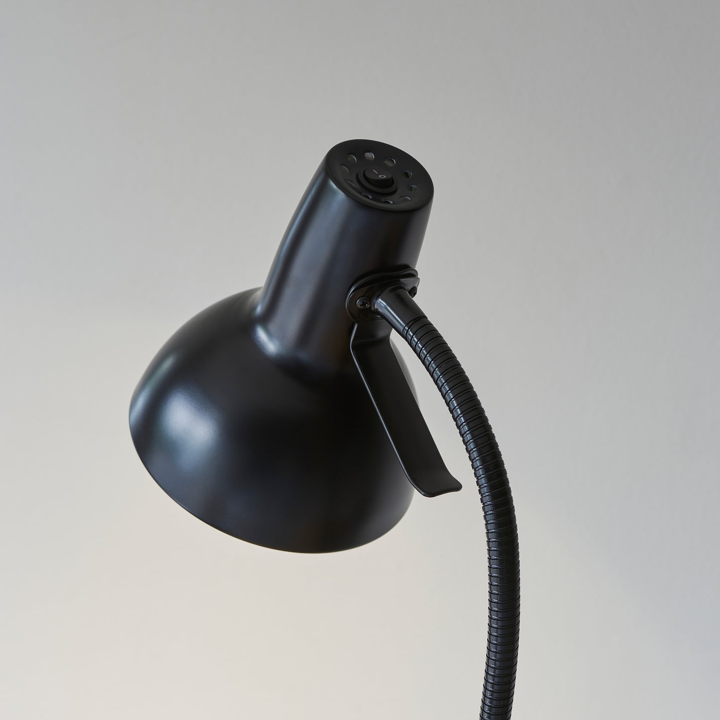 Amalfi Floor Lamp Black – Black