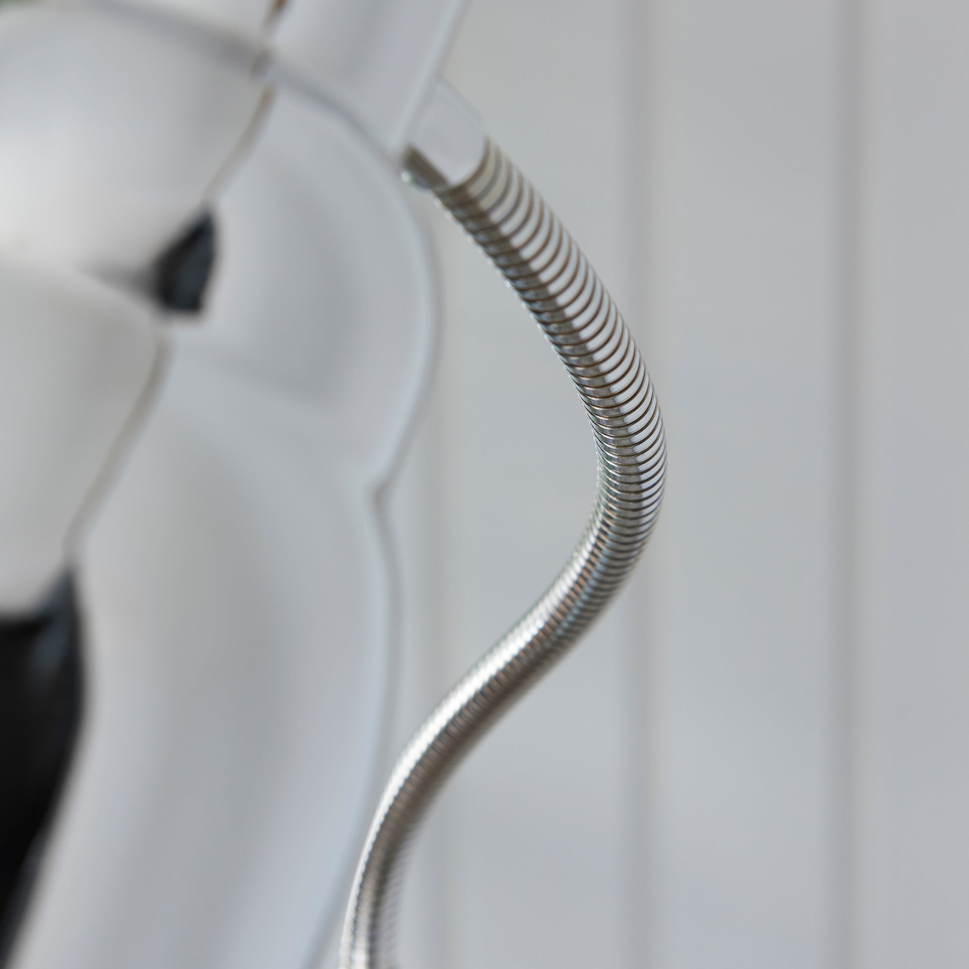 Classic Flexi Floor Lamp Bright Nickel – Nickel