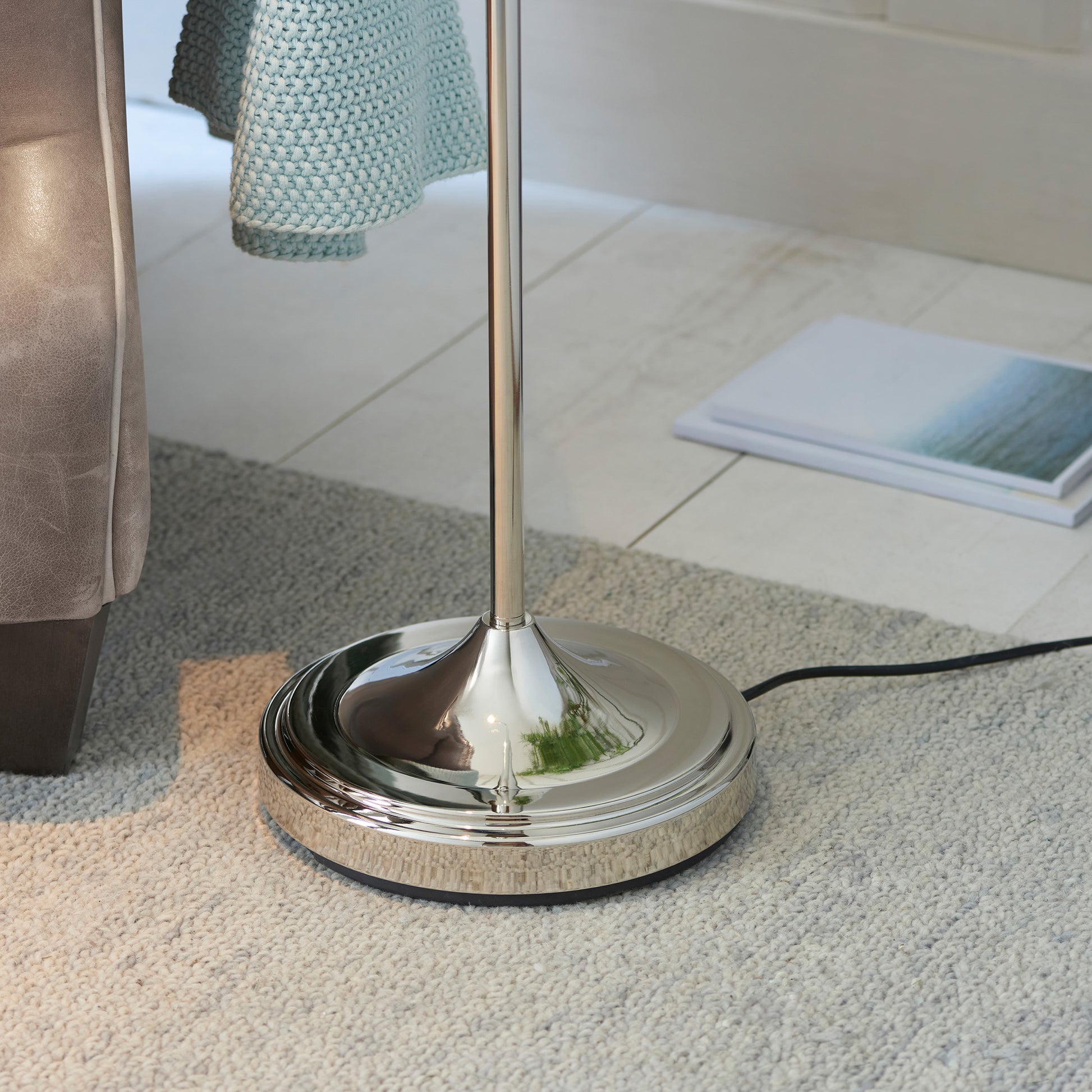 Classic Flexi Floor Lamp Bright Nickel – Nickel