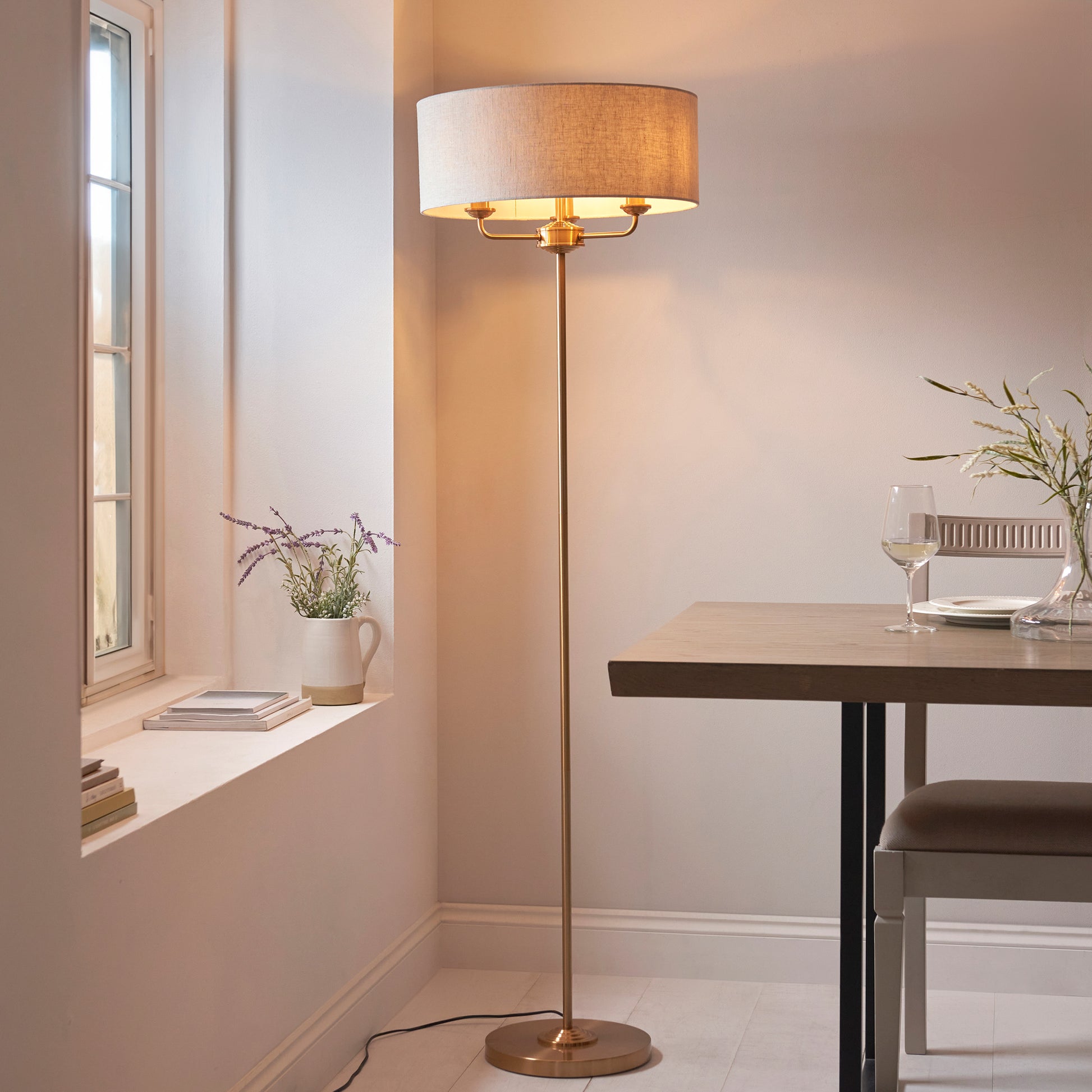 Highclere 3 Floor Lamp Vintage Brass – Natural