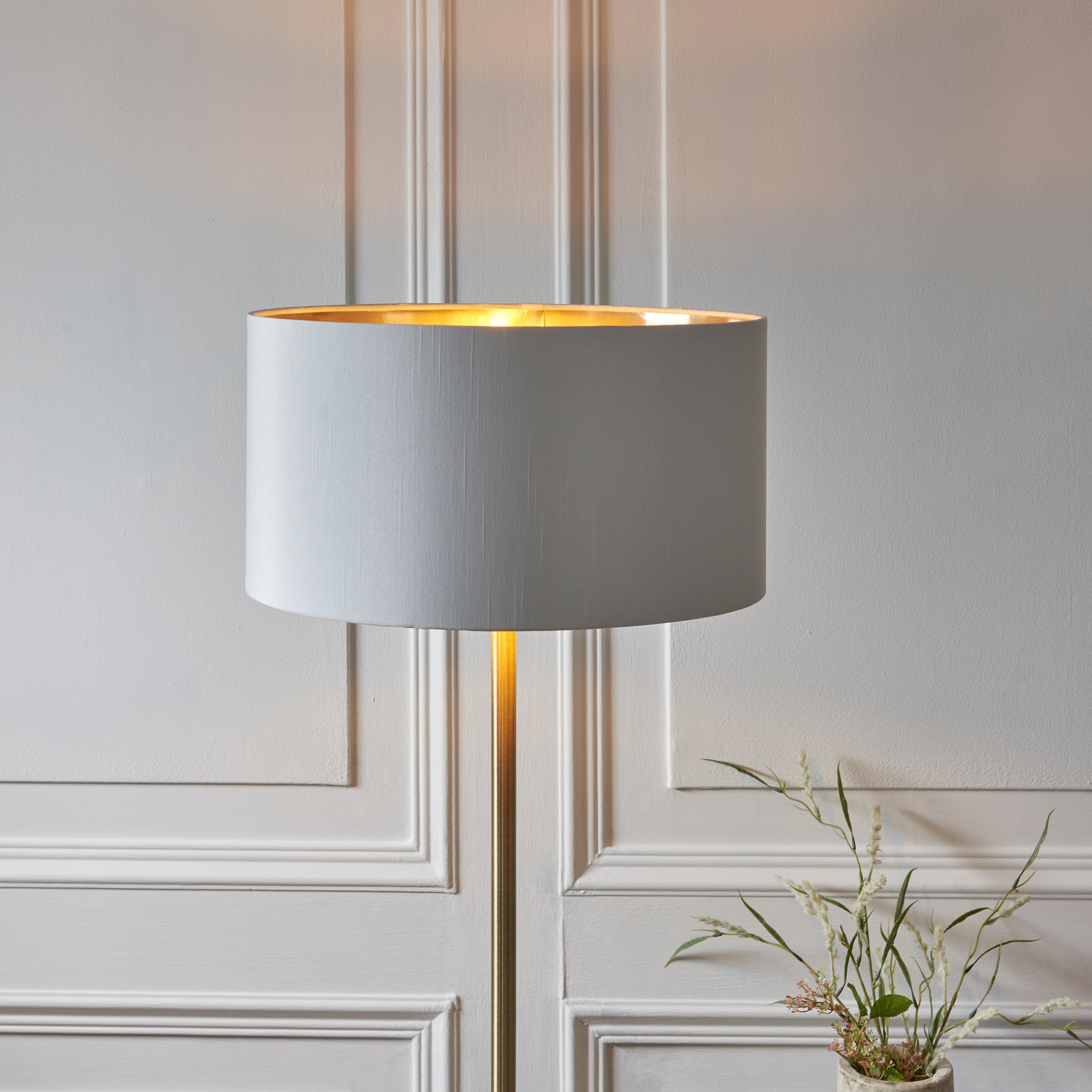 Highclere Floor Lamp Antique Brass – White