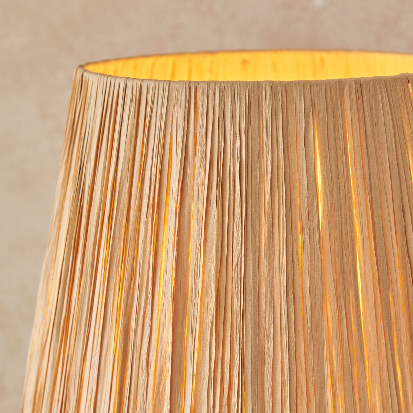 Wriggle 1 Floor Lamp Brushed Aged Brass – Brass