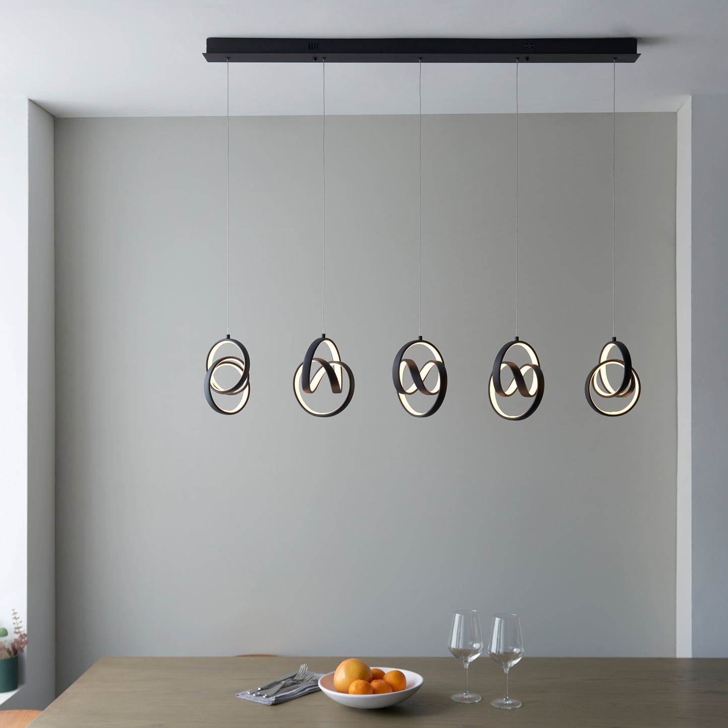 Cosma 5 Pendant Light – Black
