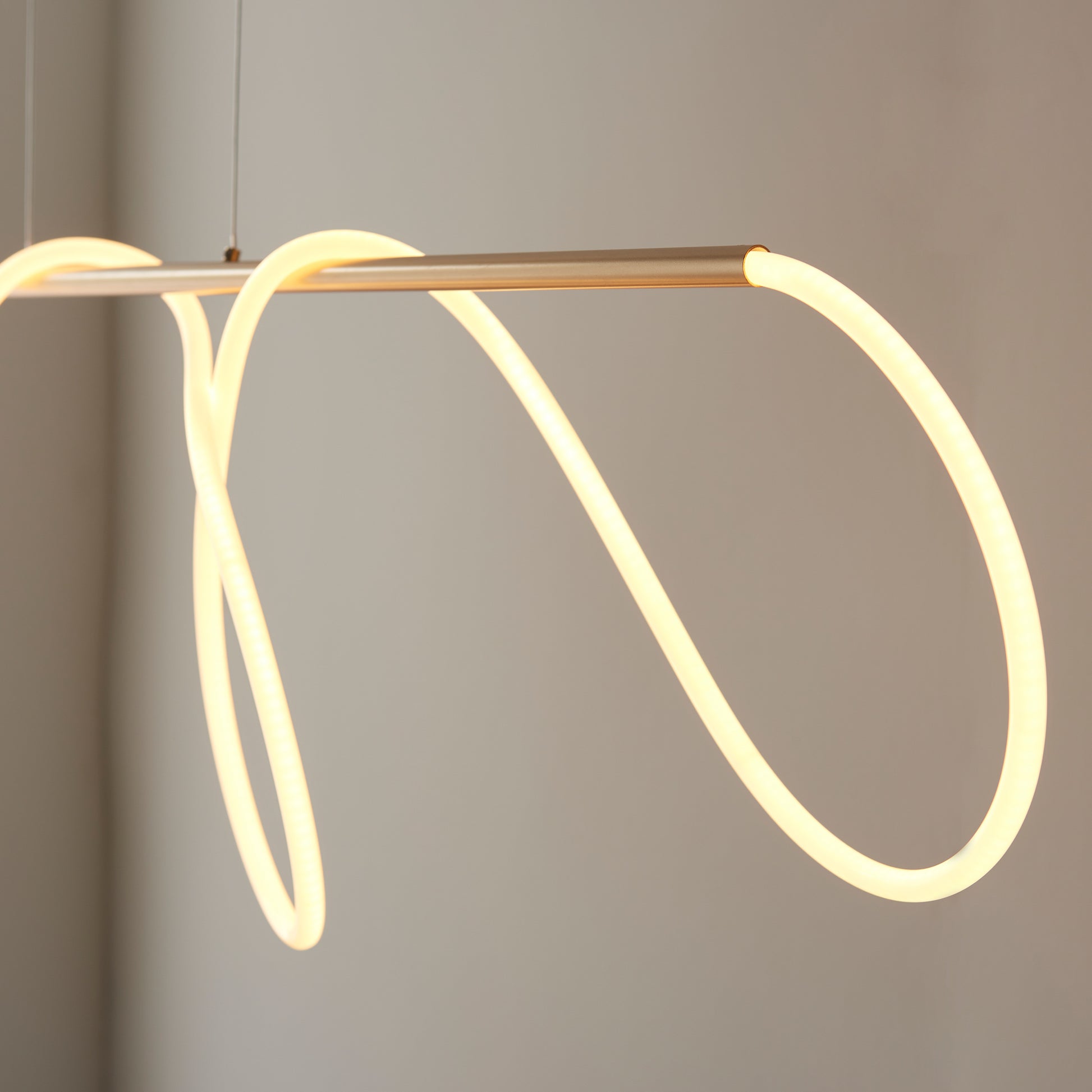 Attalea 1 Pendant Light – Gold